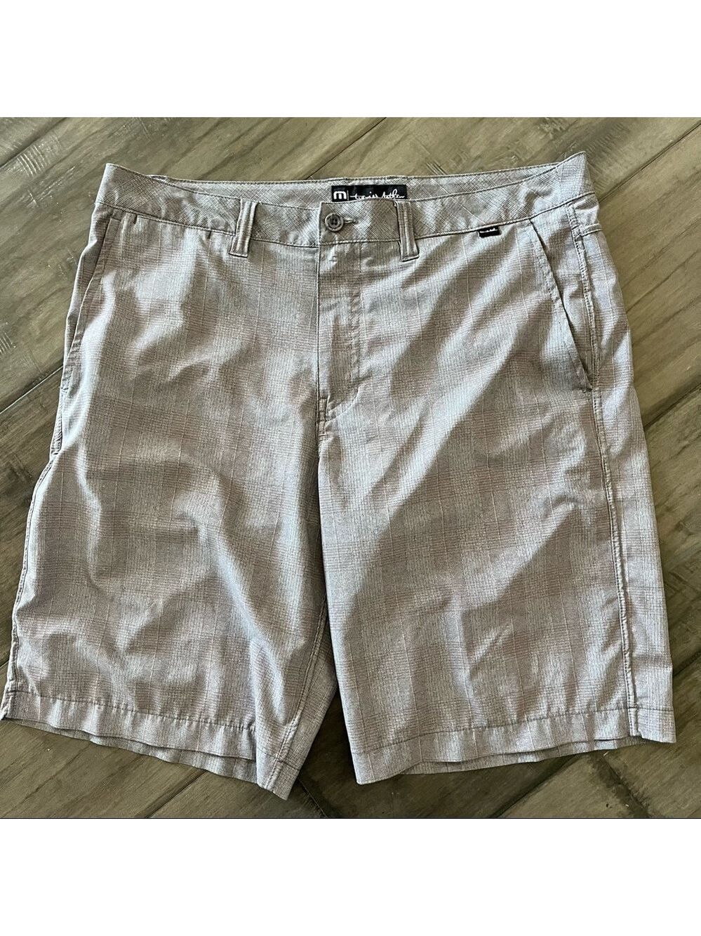 Travis Mathew Light Tan Plaid Shorts - Size 34
